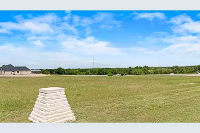 377 Heritage Loop, Hutto, TX 78634 - Photo 14