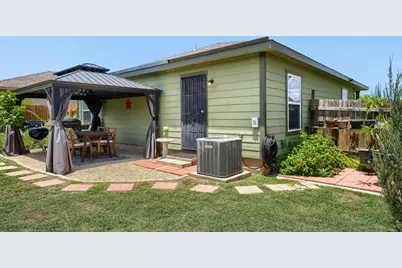 116 Millers Loop, Jarrell, TX 76537 - Photo 14