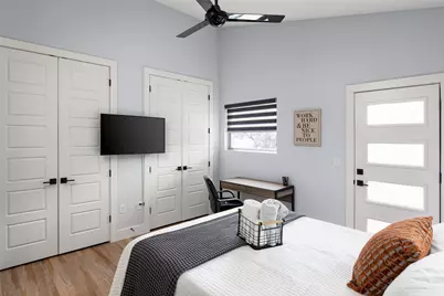 1193 E M. Franklin Avenue #2, Austin, TX 78721 - Photo 12