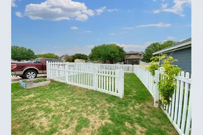 701 Sampson, Kyle, TX 78640 - Photo 26