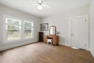 255 S Lampasas St, Bertram, TX 78605 - Photo 20