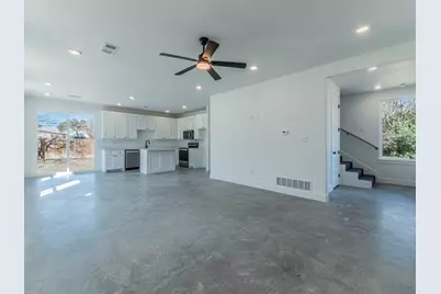 1010 E Marble Street #B, Burnet, TX 78611 - Photo 4