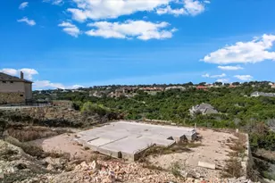 2601 Crystal Falls Pkwy, Leander, TX 78641 - Photo 14