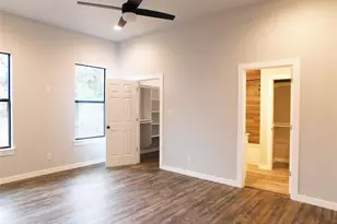 207 Laurel Ln, Spicewood, TX 78669 - Photo 12