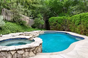 1708 Lemon Mint Ct, Austin, TX 78733 - Photo 32