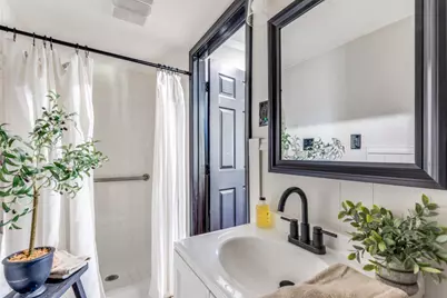 12901 Lamplight Village Avenue, Austin, TX 78727 - Photo 18