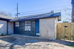 5703 Gloucester Ln, Austin, TX 78723 - Photo 2