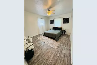 622 Trinity Street, Lockhart, TX 78644 - Photo 2