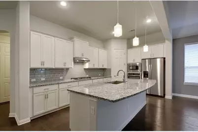 15605 Cinca Terra Drive, Bee Cave, TX 78738 - Photo 8