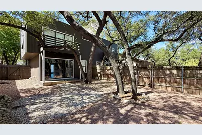 3402 Blumie Street, Austin, TX 78745 - Photo 14