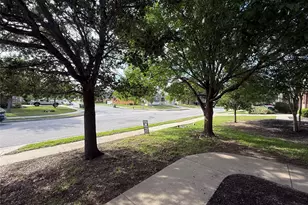 11633 Sun Glass Dr, Manor, TX 78653 - Photo 10