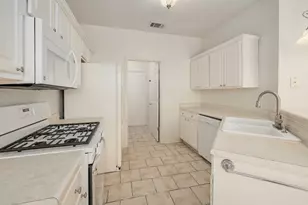 108 Prairie Springs Cove, Georgetown, TX 78626 - Photo 10