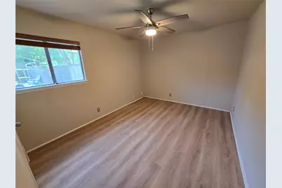 3003 Vinewood Cove, Austin, TX 78757 - Photo 14