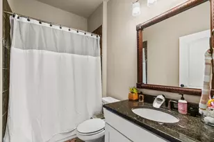 513 S Meadowlark St, Lakeway, TX 78734 - Photo 12