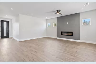 320 Kahana Lane, Bastrop, TX 78602 - Photo 4