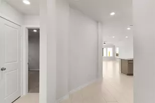 13701 Tucker Hedge Pass, Elgin, TX 78621 - Photo 32