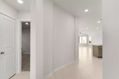 13701 Tucker Hedge Pass, Elgin, TX 78621 - Photo 14