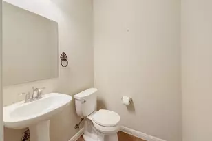 1310 Parmer Ln, Austin, TX 78727 - Photo 22