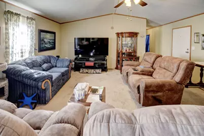 106 Lakewood Drive, Bastrop, TX 78602 - Photo 10