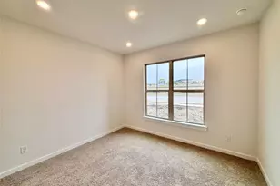 516 Salamander St, San Marcos, TX 78666 - Photo 6