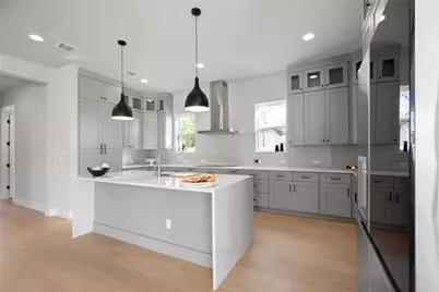 1205 Friends Cove, Round Rock, TX 78681 - Photo 4