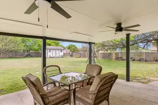 114 Cedar Dr, Mountain City, TX 78610 - Photo 28