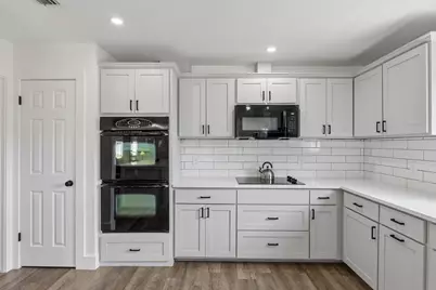 114 Cedar Drive, Mountain City, TX 78610 - Photo 16