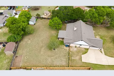 114 Cedar Drive, Mountain City, TX 78610 - Photo 36