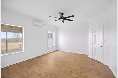 610 Eastview Drive, Georgetown, TX 78626 - Photo 12