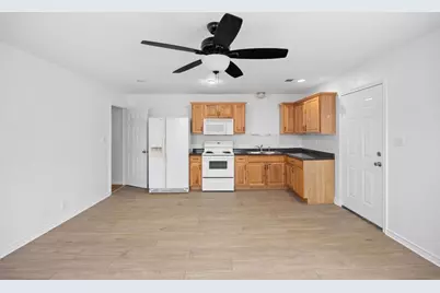 610 Eastview Drive, Georgetown, TX 78626 - Photo 22