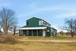 610 Eastview Dr, Georgetown, TX 78626 - Photo 1