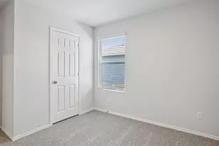 149 Wyatt Wy, Jarrell, TX 76537 - Photo 4