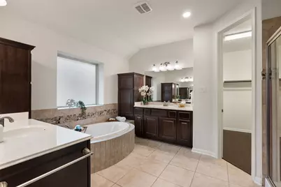 201 Antigua Way, Lakeway, TX 78738 - Photo 24