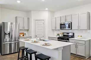 211 Big Sandy Creek Dr, Hutto, TX 78634 - Photo 4