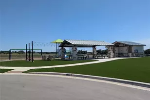 583 Commander Abbott Dr, Jarrell, TX 76537 - Photo 24