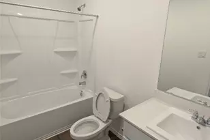 583 Commander Abbott Dr, Jarrell, TX 76537 - Photo 12