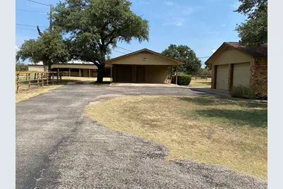 140 Oakridge Road, Georgetown, TX 78628 - Photo 2