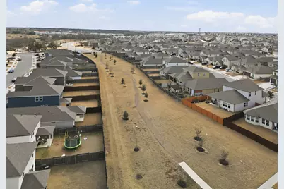 135 Mason Hill Lane, Georgetown, TX 78628 - Photo 8