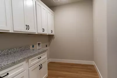 313 String Prairie Way, Smithville, TX 78957 - Photo 8