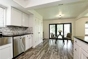 730 Vanguard St, Lakeway, TX 78734 - Photo 6