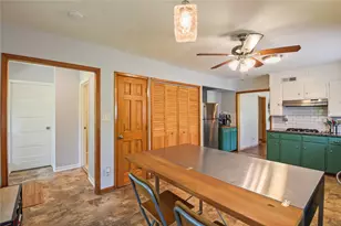 528 Old McDade Rd, Elgin, TX 78621 - Photo 16