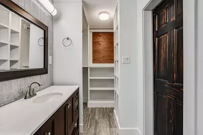 801 E Central Drive, Georgetown, TX 78628 - Photo 10