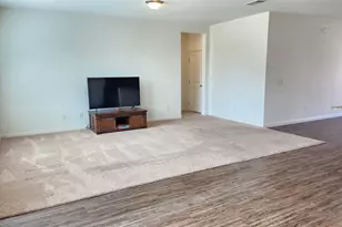 19513 Cloudy Bay Dr, Pflugerville, TX 78660 - Photo 2