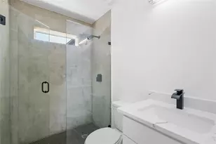 1606 Harvey St, Austin, TX 78702 - Photo 32