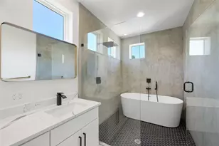 1606 Harvey St, Austin, TX 78702 - Photo 20