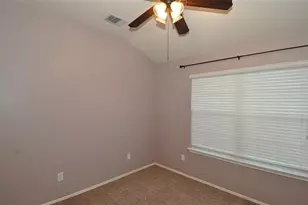 1900 Scofield Ridge Pkwy, Austin, TX 78727 - Photo 10