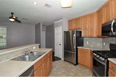 1900 Scofield Ridge Parkway #5403, Austin, TX 78727 - Photo 2