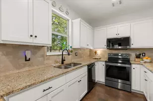 152 Keawakapu Dr, Bastrop, TX 78602 - Photo 14