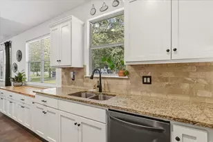 152 Keawakapu Dr, Bastrop, TX 78602 - Photo 14