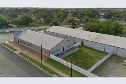 1201 Kessler Avenue, Schulenburg, TX 78956 - Photo 26